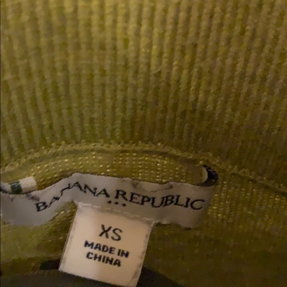 Olive Green Banana Republic Sweater, Size XS - Picture 2 of 2